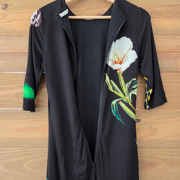 Alice + Olivia Delora Midi Dress Black Floral Butterfly Womens 6 - Picture 5 of 8